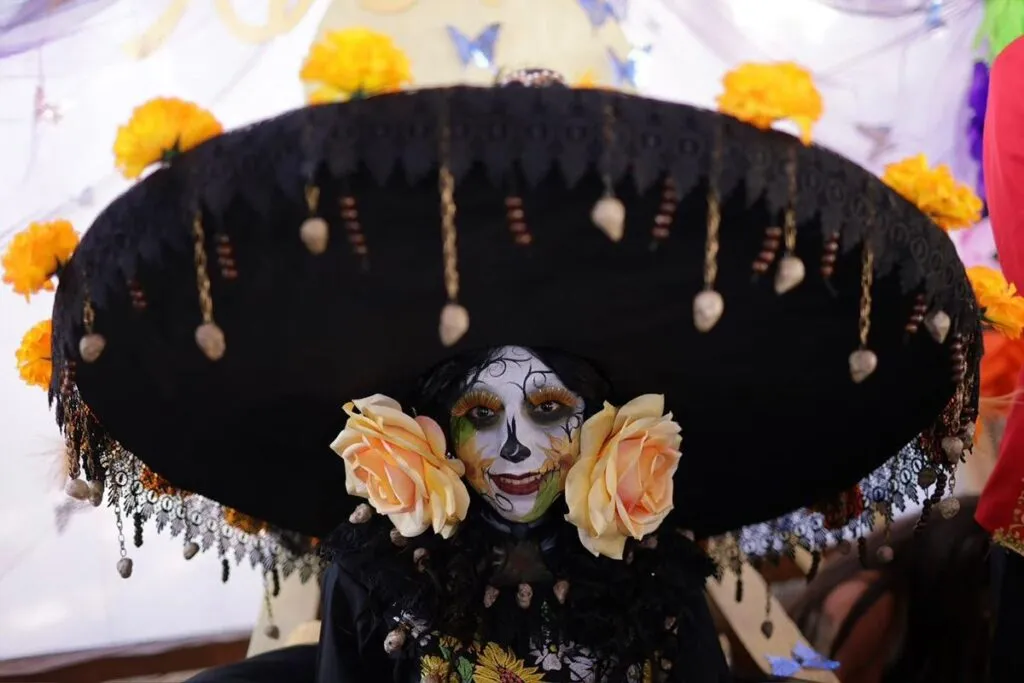 Inaugura Bedolla la 15 Feria de la Catrina de Capula; se consolida como escaparate artesanal-2