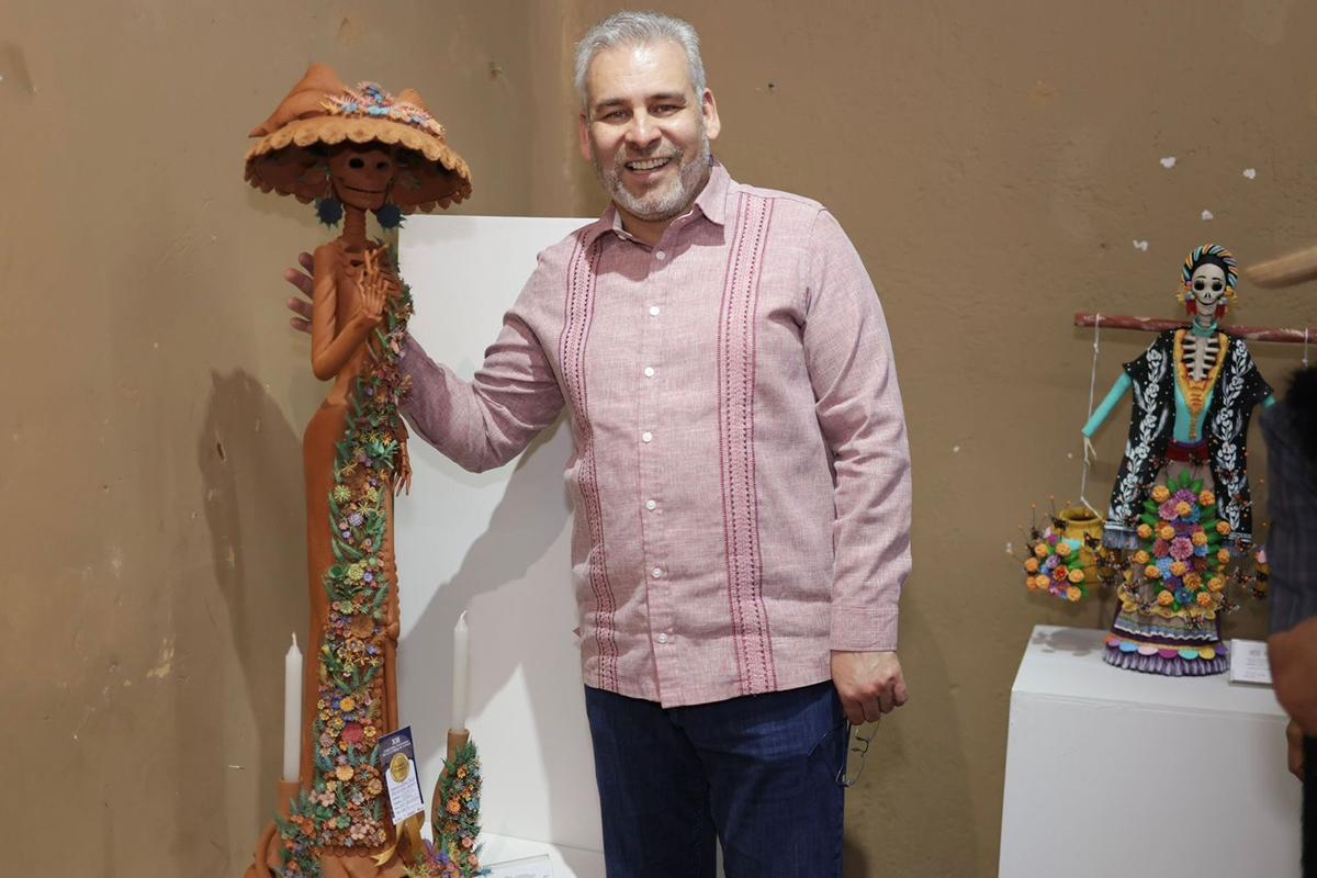 Inaugura Bedolla la 15 Feria de la Catrina de Capula; se consolida como escaparate artesanal