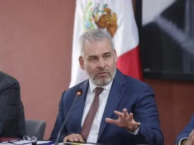 Investigan cambio de vehículo y ruta en el asesinato del líder citricultor de Apatzingán: Bedolla