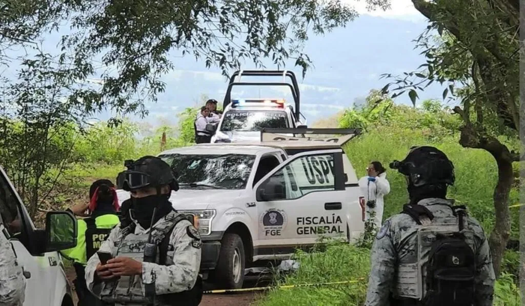 Investigan el hallazgo de tres personas sin vida con impactos de arma de fuego en Jacona
