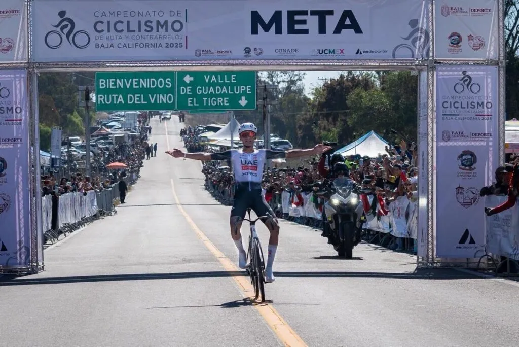 Isaac del Toro bicampeón Nacional de Ciclismo de Ruta 2025-1