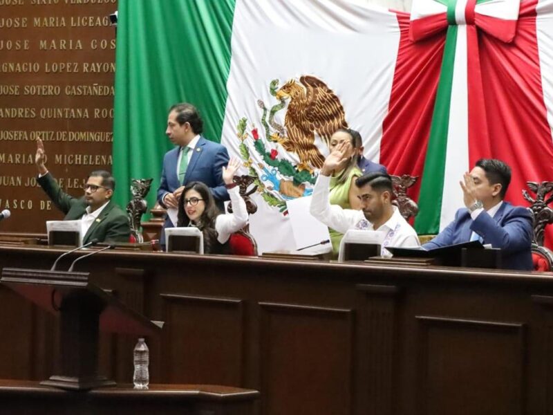 Jóvenes de 18 años podrán ser diputados en Michoacán: 76 Legislatura