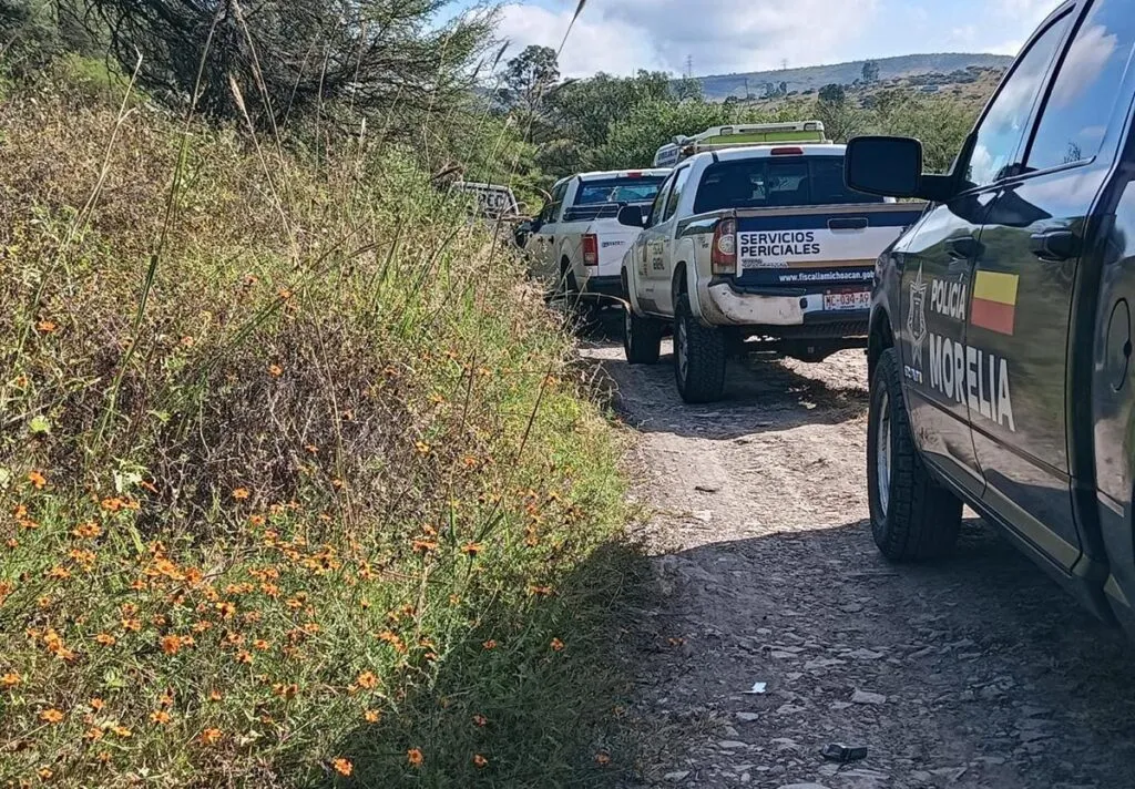 Localizan los cadáveres de un hombre y una mujer en una brecha que conduce a Atapaneo en Morelia