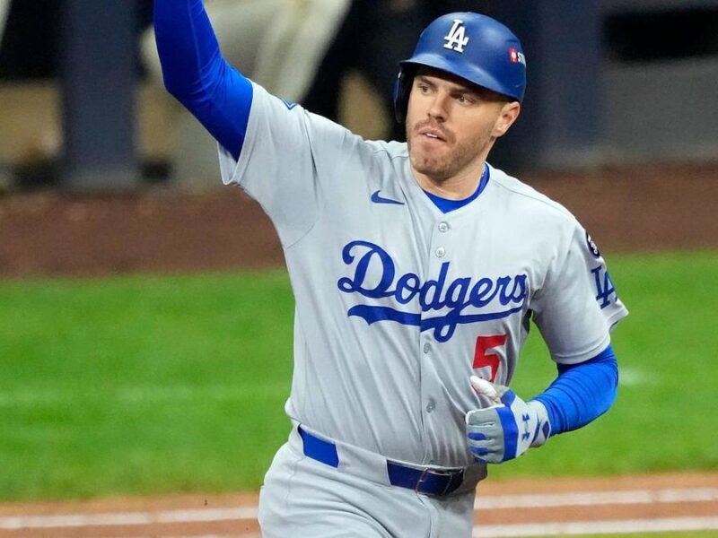 Los Dodgers toman ventaja 1-0 en la serie ante Brewers