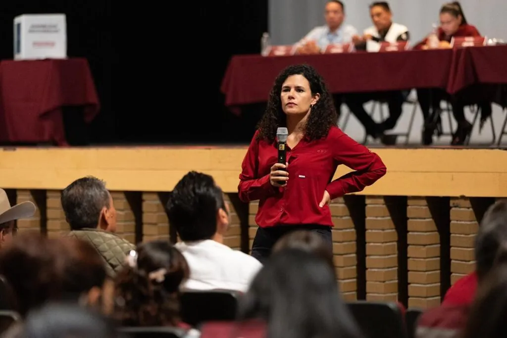 Luisa Alcalde Morena eliminará el nepotismo 2027 y 2030 prohibirá la reelección, llamando a evitar el fuego amigo