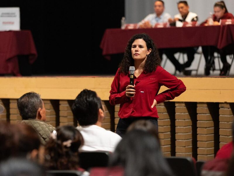 Luisa Alcalde Morena eliminará el nepotismo 2027 y 2030 prohibirá la reelección, llamando a evitar el fuego amigo
