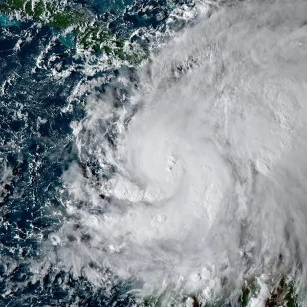El huracán Melissa amenaza el Mar Caribe con su categoría 4