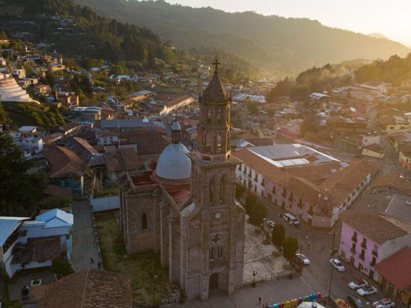 Michoacán destaca sus escenarios para locaciones en el marco del FICM