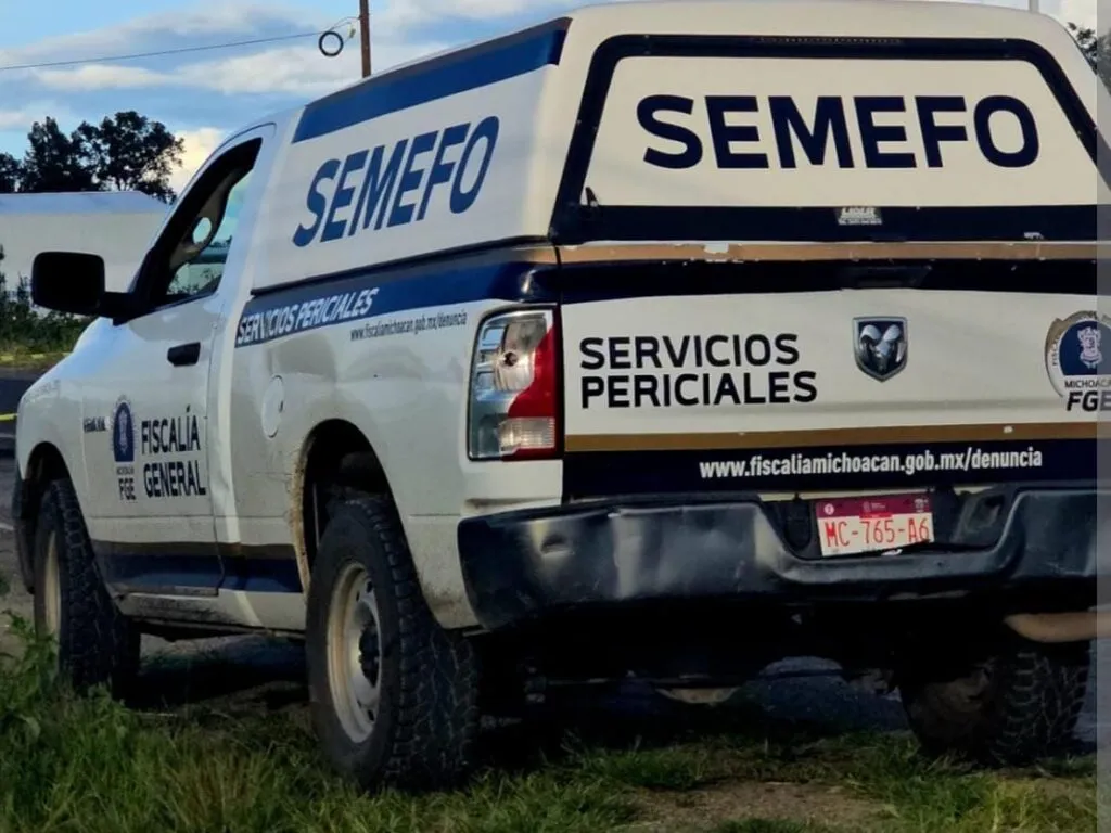 muertos accidente automovilístico en Coahuayana