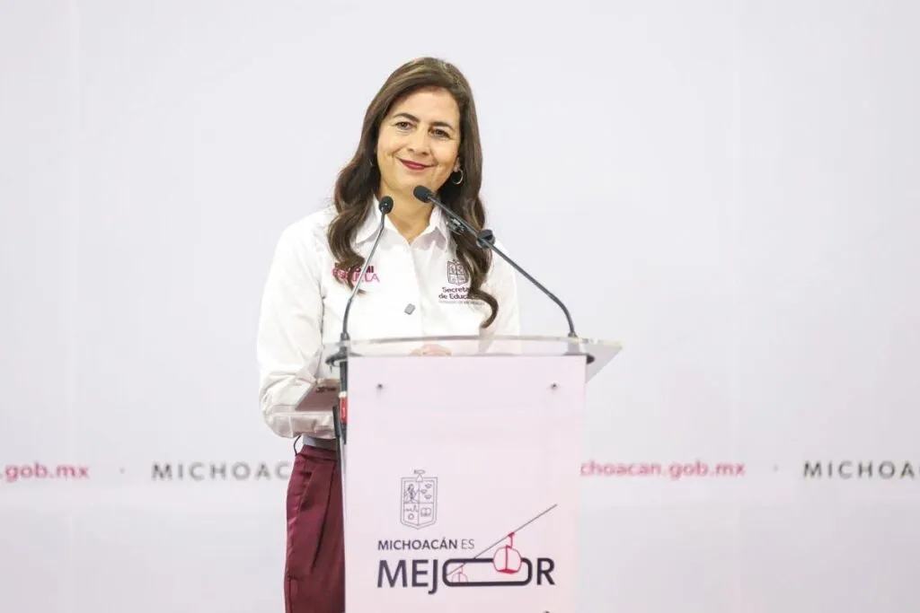 No se dejen engañar con promesa de plazas automáticas": Gabriela Molina