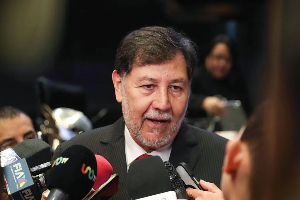 Noroña desafió a la oposición a que lo denuncie por viaje a Palestina