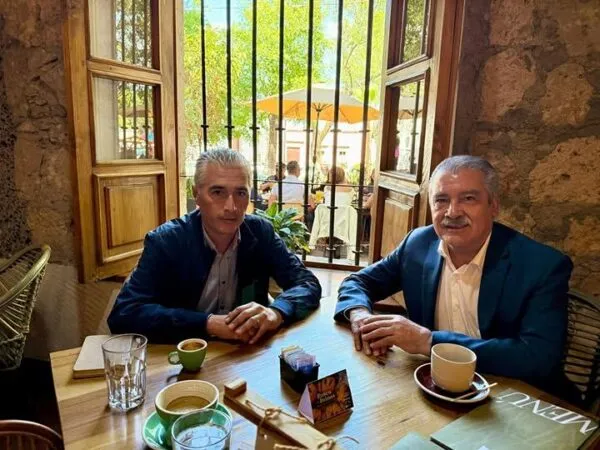 Óscar Celis abandona el círculo bedollista y se suma a Raúl Morón