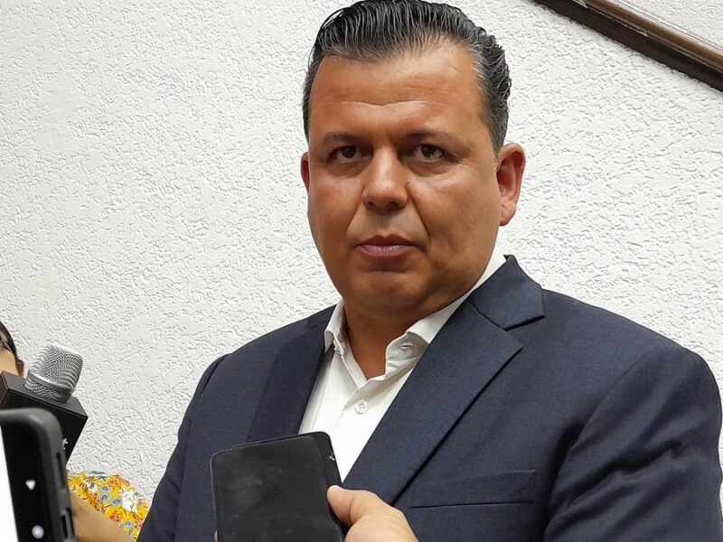 Pide Guillermo Valencia suspender sesión solemne en Apatzingán tras caso Bravo