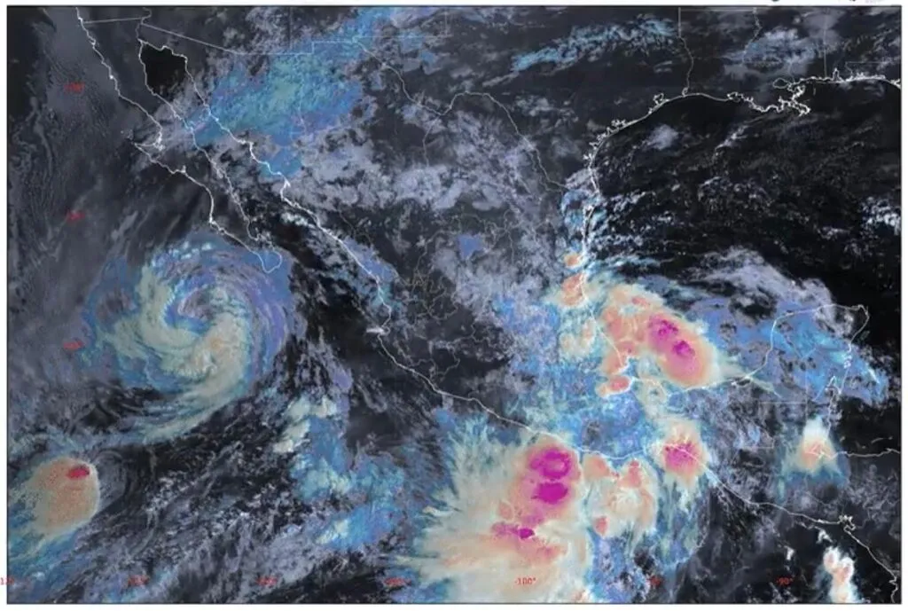 Priscilla mantiene lluvias muy fuertes y oleaje elevado en Baja California Sur