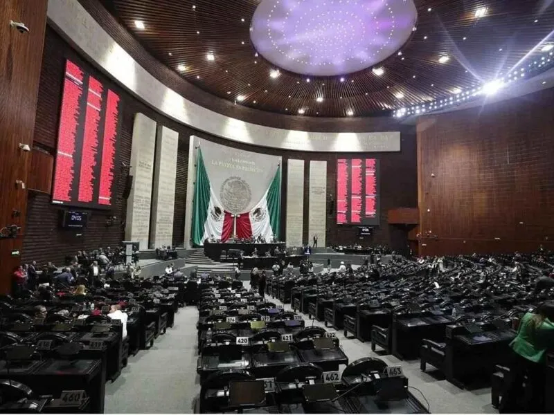 ¿Prisión por Memes? La polémica iniciativa de Morena que pondría en riesgo la libertad de expresión digital