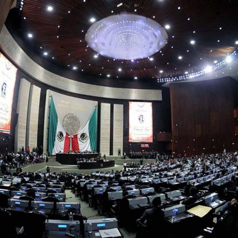 En Cámara de Diputados proponen prohibición de cirugías estéticas a menores en México