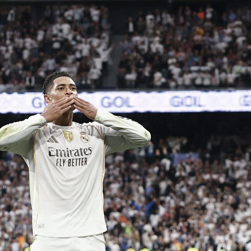 Real Madrid es superlíder de LaLiga al vencer 2-1 al Barcelona