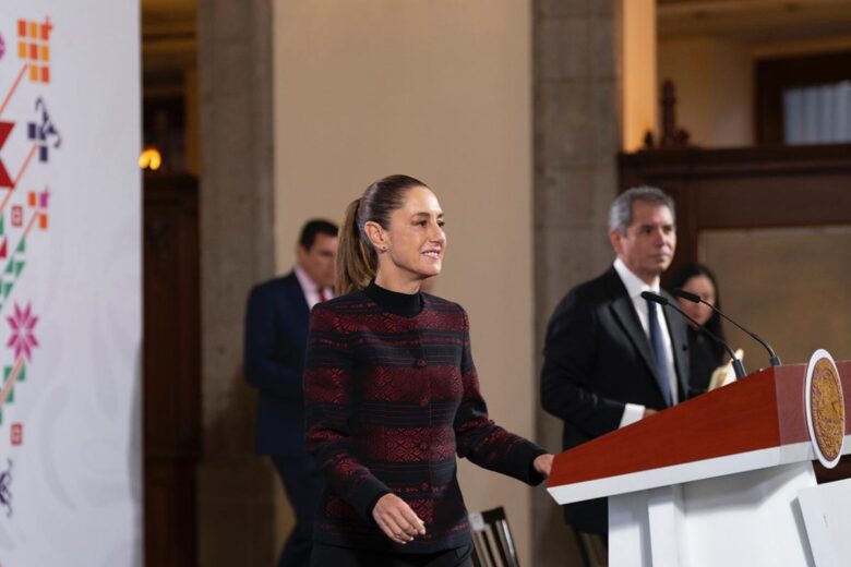 recopila Sheinbaum datos de Pemex, SAT, Energía y Aduanas para determinar daños de la red de "huachicol" fiscal