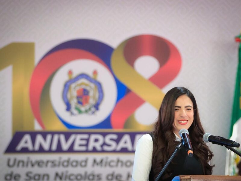 Giulianna Bugarini destaca que la UMSNH llega a sus  108 años con una reforma que le da certeza y futuro