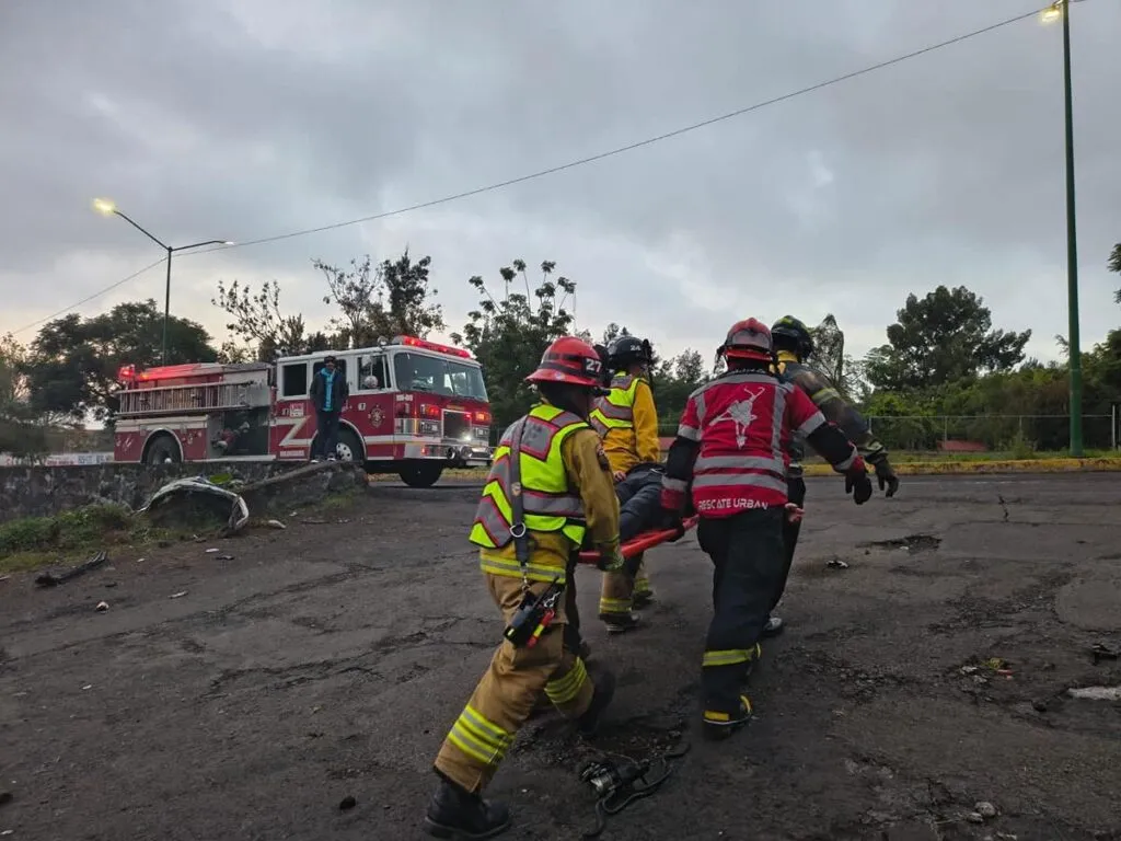 reportan tres heridos tras accidente vehicular en Morelia