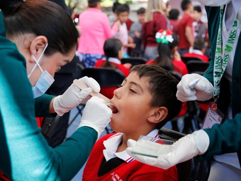 Resultados de estrategia nacional de salud llegarán a 5 mil escuelas de Michoacán