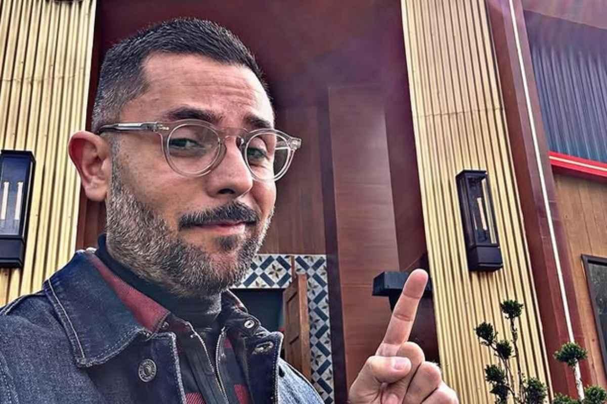 Ricardo Casares confundió La Granja VIP con un reality de Televisa y generó revuelo en TV Azteca.