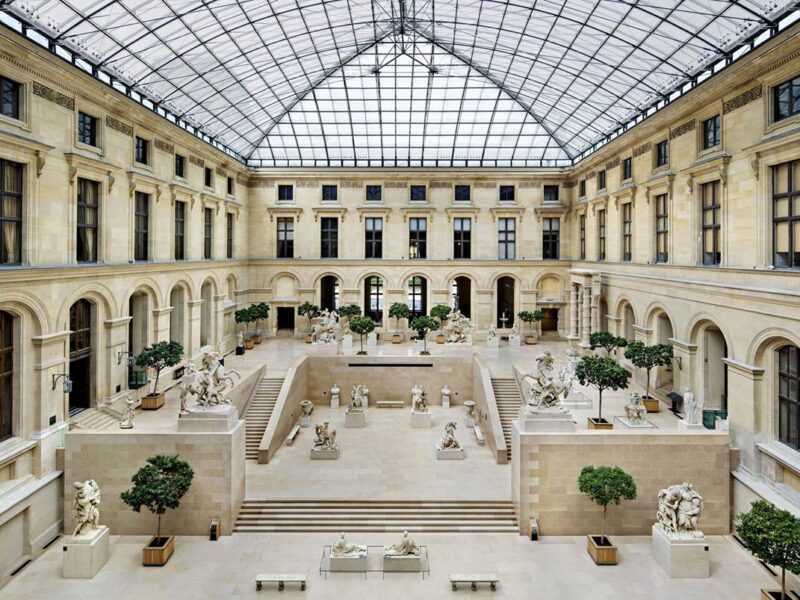 robo al Museo de Louvre superaría los más de 100 millones de dólares