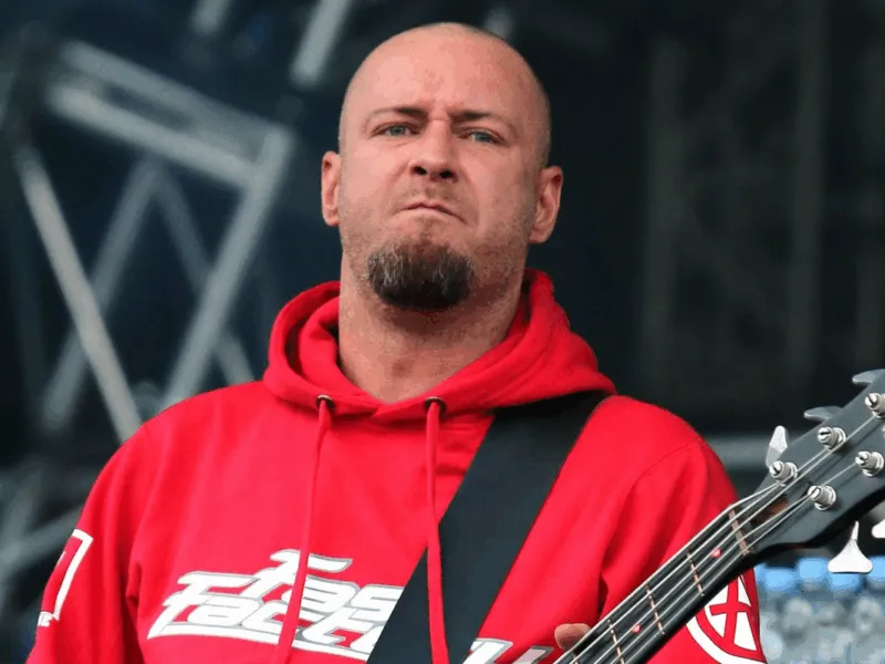 Sam Rivers bajista de Limp Bizkit fallece por enfermedad hepática