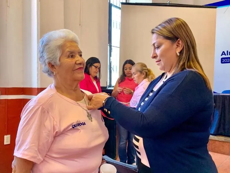 Se suma Quiroga al Mes de Sensibilización sobre el Cáncer de Mama