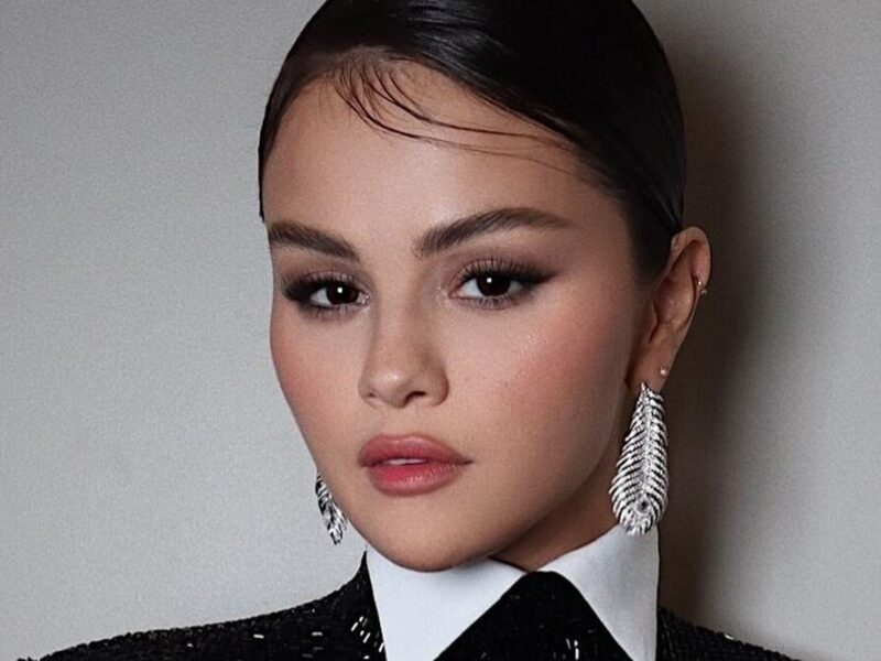 Selena Gómez deslumbra con “In The Dark”