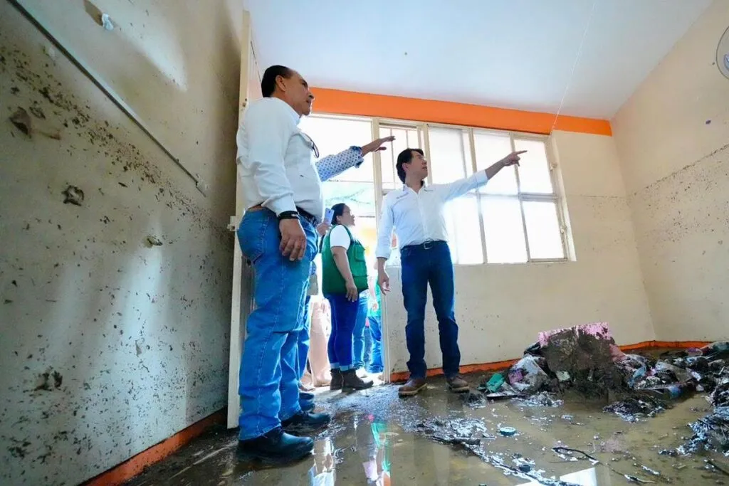 SEP garantiza la recuperación de mobiliario y equipo de escuelas afectadas por lluvias