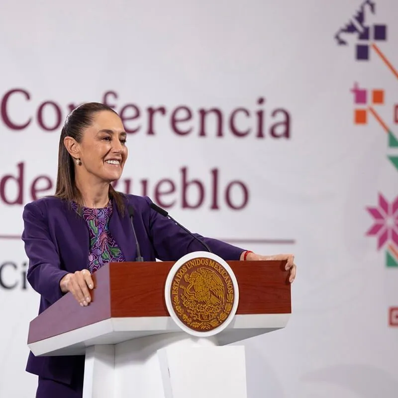 Confirma Sheinbaum visita de Macron a México; enfocada en códices históricos