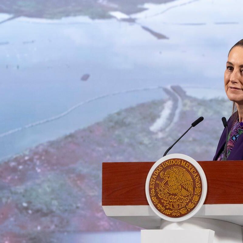 Sheinbaum defiende la política exterior de México ante críticas de Landau