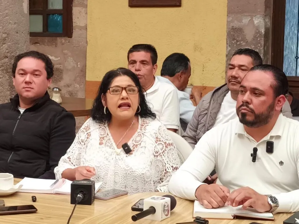 sin avance unidad del magisterio en Michoacán