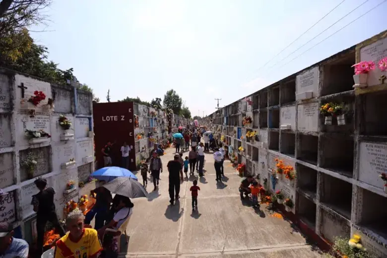 Sin descanso en paz; muertos también enfrenta burocracia