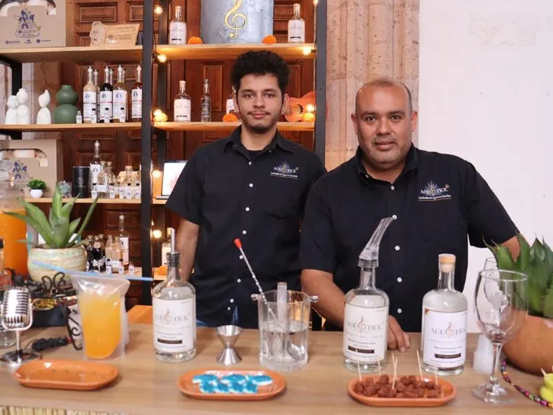 ¿Sin planes para este fin? Cocineras tradicionales y mezcaleros te esperan en Morelia en Boca