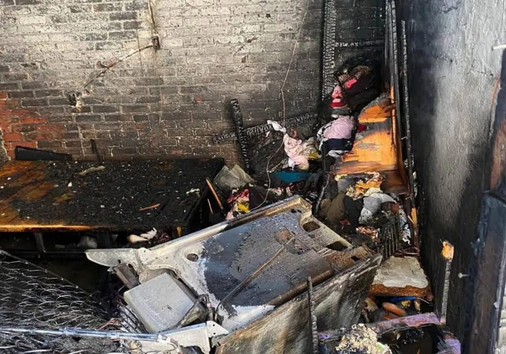 sofocan incendio de vivienda en Zitácuaro