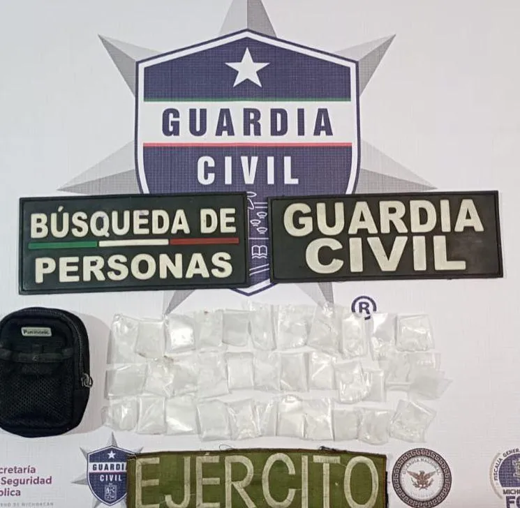 SSP y Defensa aseguran a presunta narcomenudista en Morelia-1