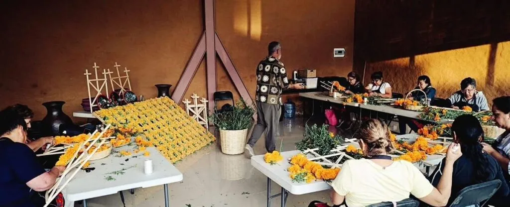 taller de arcos tradicionales en el Civaq Pátzcuaro
