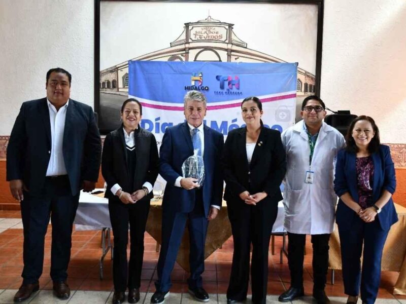 Reconoce diputada Tere Herrera el ejercicio médico como un compromiso con la sociedad