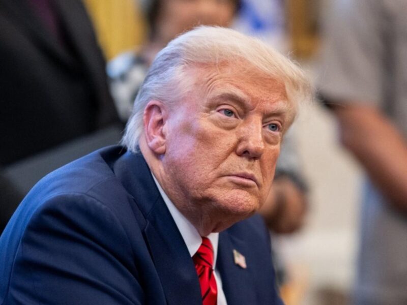 Trump amenaza con “aniquilación total” a Hamás si no entrega control de Gaza