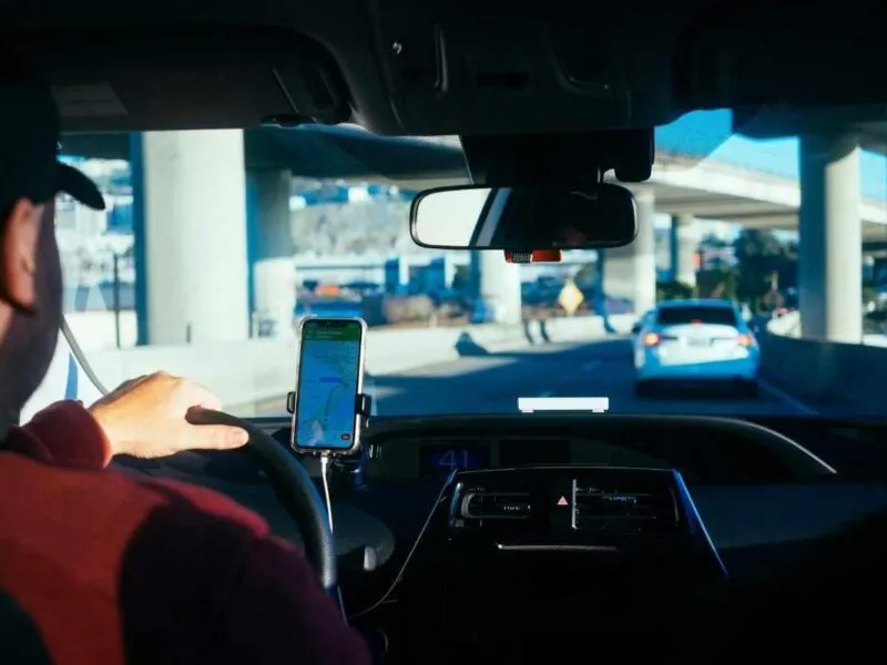 Uber ya puede operar en aeropuertos de México: Aquí te contamos por qué