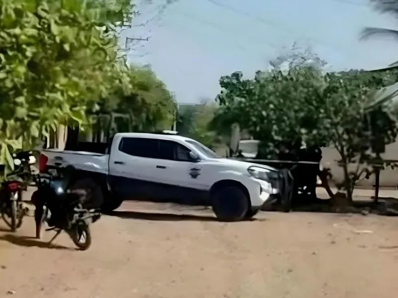 Un motociclista fue asesinado a balazos en una brecha de Buenavista, Michoacán;