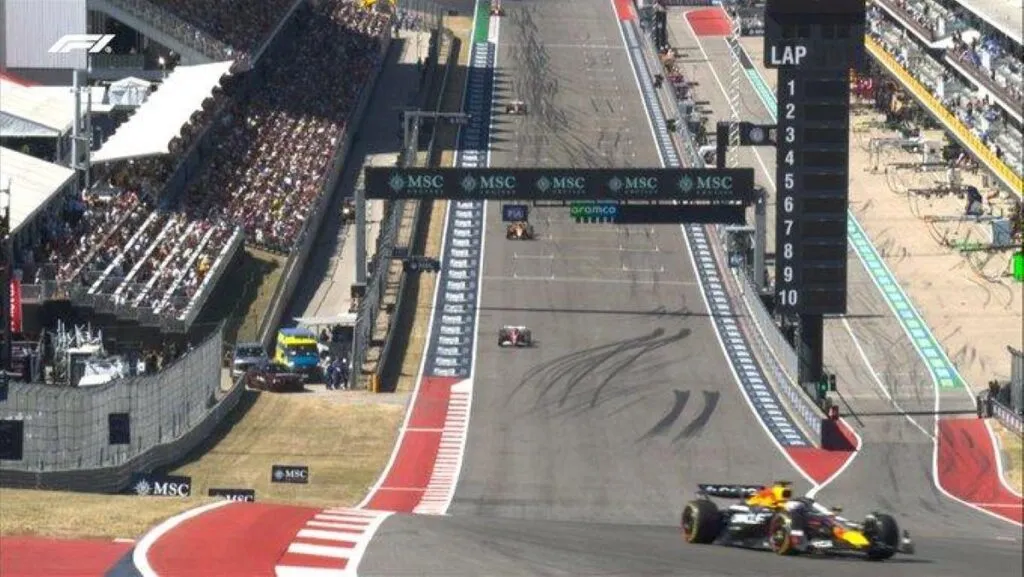 Verstappen con la ilusión del quinto título: conquista el GP de Estados Unidos 2025-2