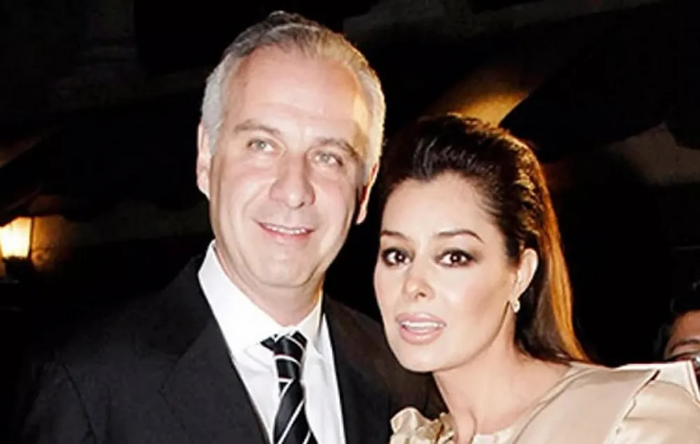 Yadhira Carrillo revela los motivos por los que no abandonó a Juan Collado en prisión