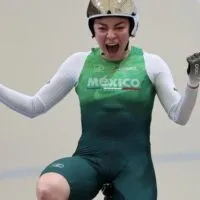 ¡Histórico, Yareli Acevedo es campeona mundial en ciclismo de pista!