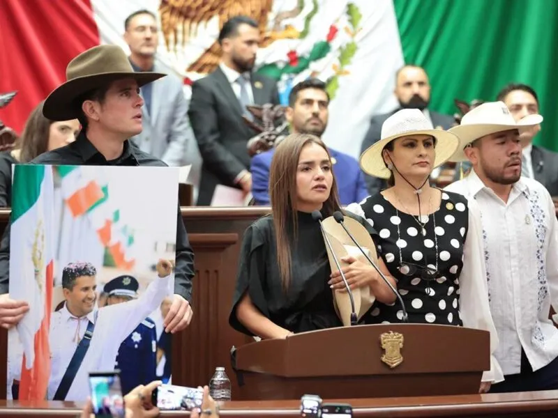 76 Legislatura designa a Grecia Itzel Quiroz García como presidenta sustituta de Uruapan