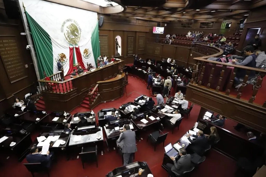 76 Legislatura reconoce la vida libre de corrupción en la Constitución Política de Michoacán