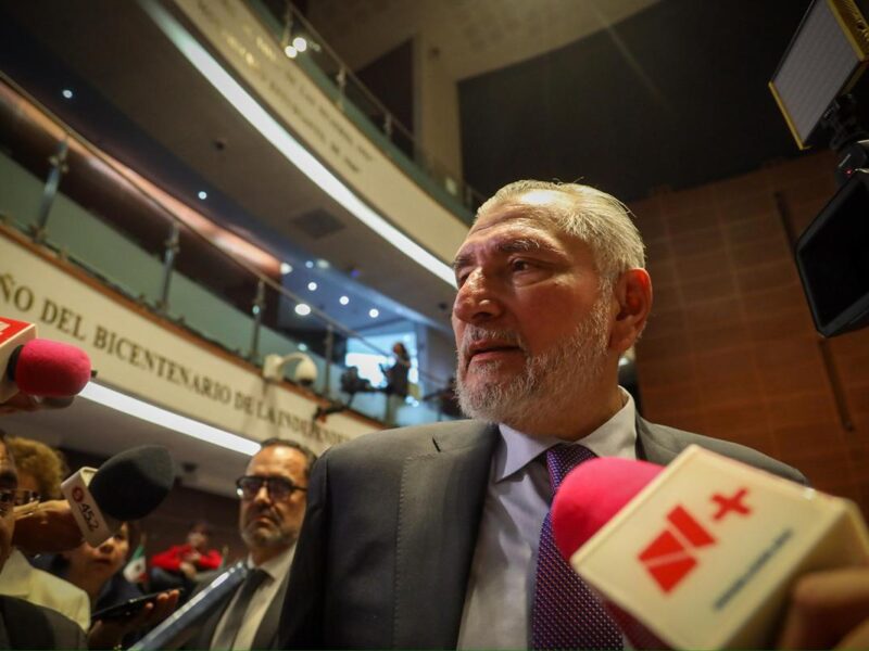 Adán Augusto López niega haber presionado a Gertz Manero para que renunciara a la FGR