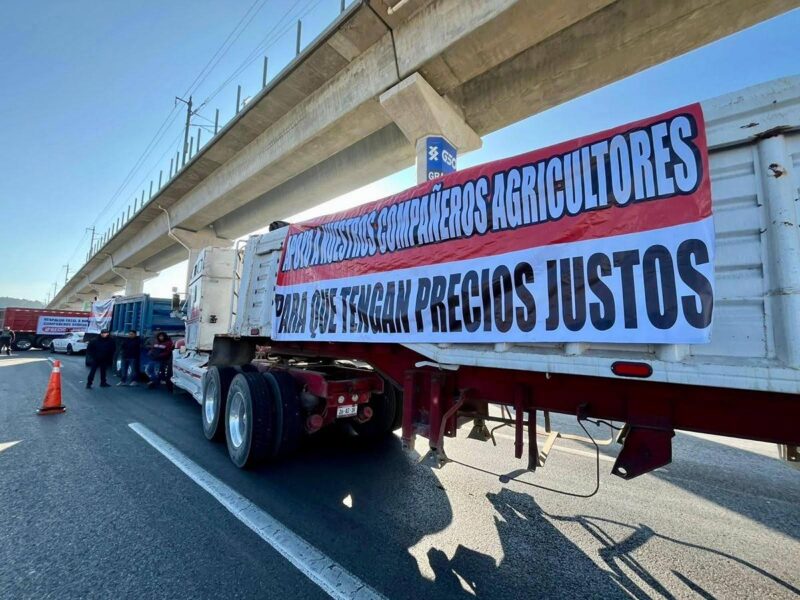 Asaltan a transportistas en el Arco Norte mientras protestaban contra la inseguridad